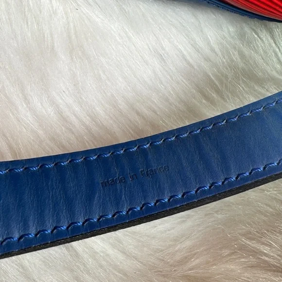 Louis Vuitton LV Shoulder Bag Noe Red Epi - Picture 7 of 15